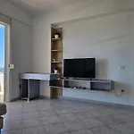 Sea View In 110 Apartment *