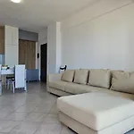 Sea View In 110 Apartment