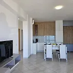 Apartment Sea View In 110 Sarande